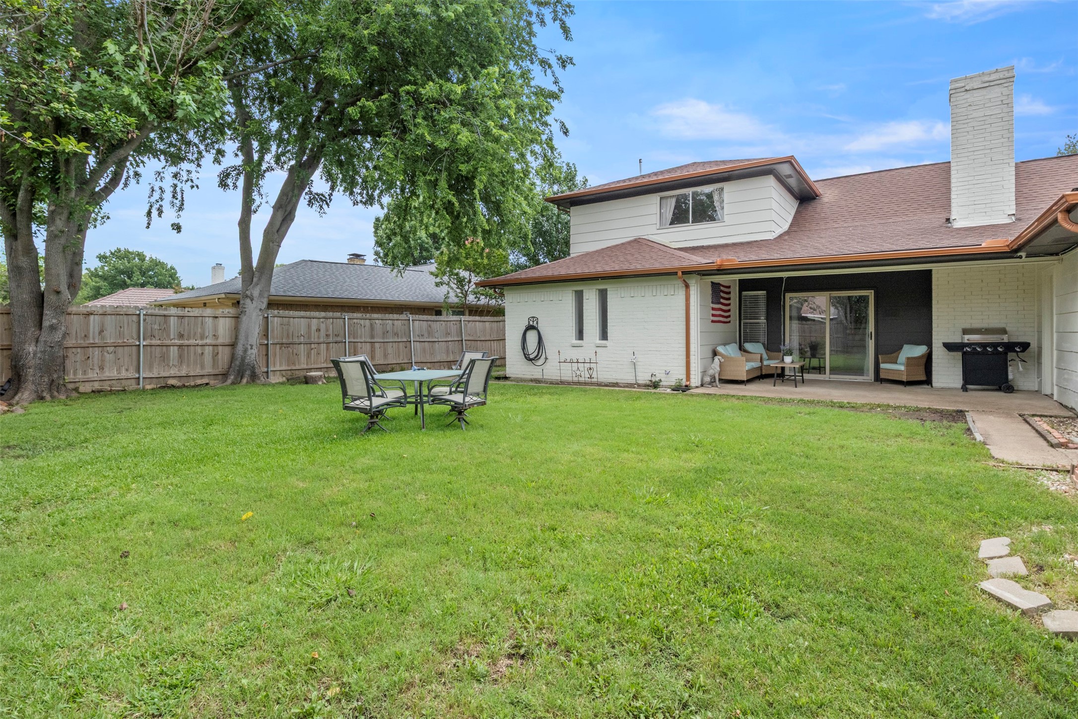 901 Serenade Lane Richardson TX 75081