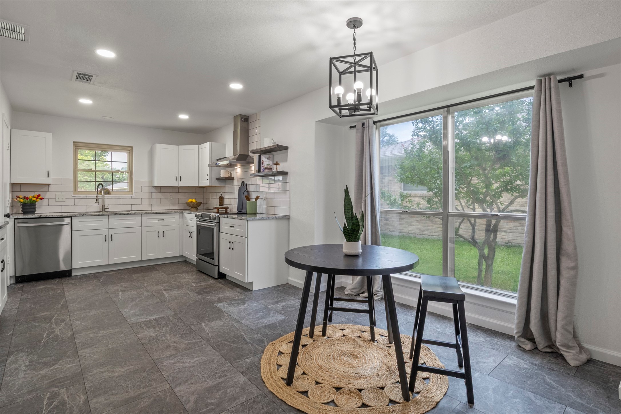 901 Serenade Lane Richardson TX 75081