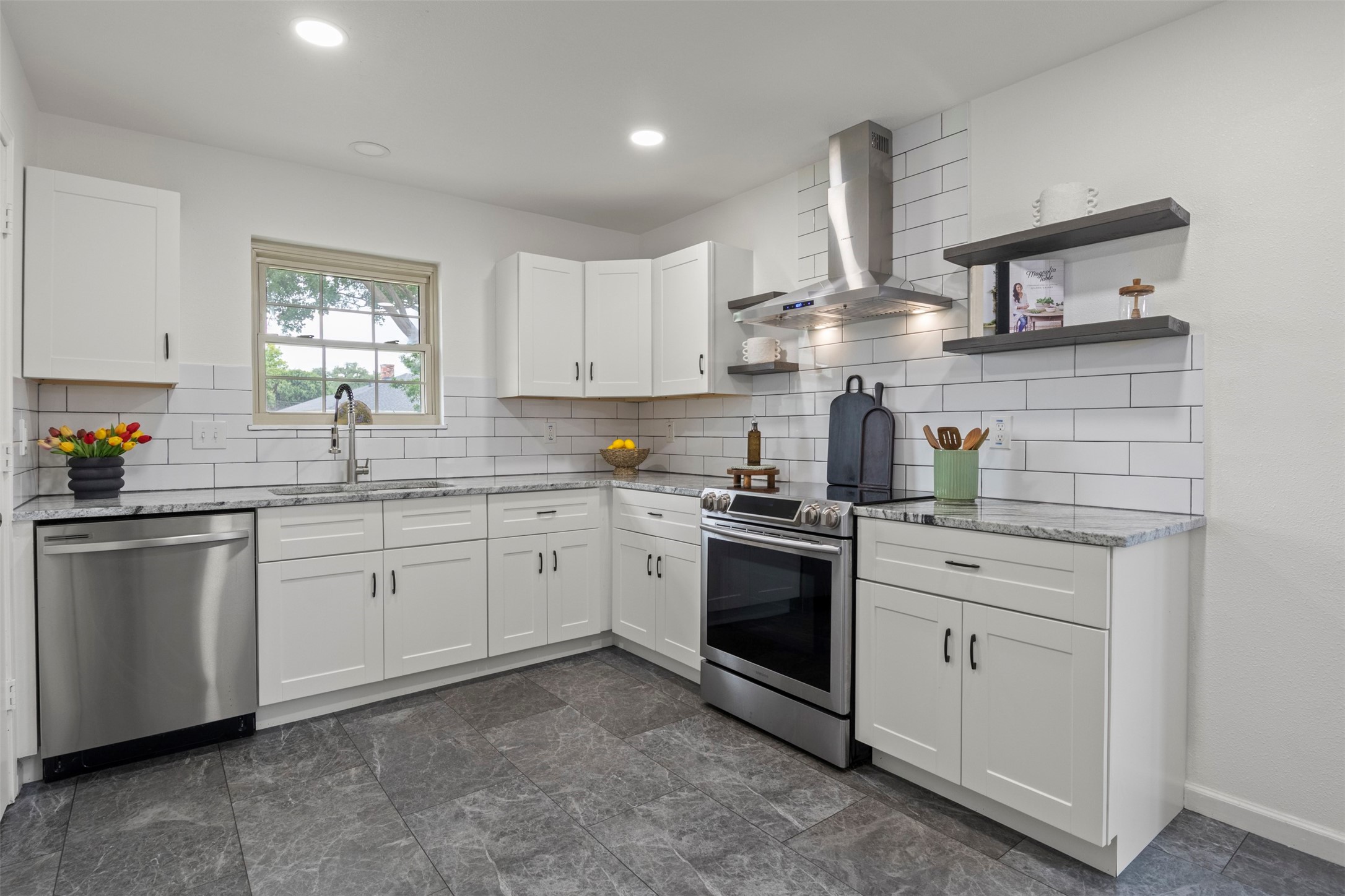 901 Serenade Lane Richardson TX 75081