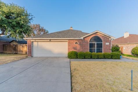 5534 Alta Verde Circle Arlington TX 76017