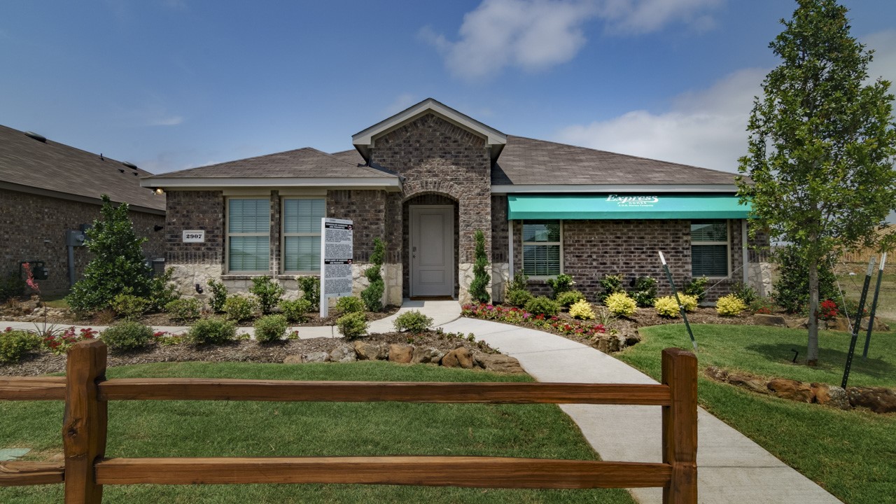 2907 Peppergrass Street Royse City TX 75189