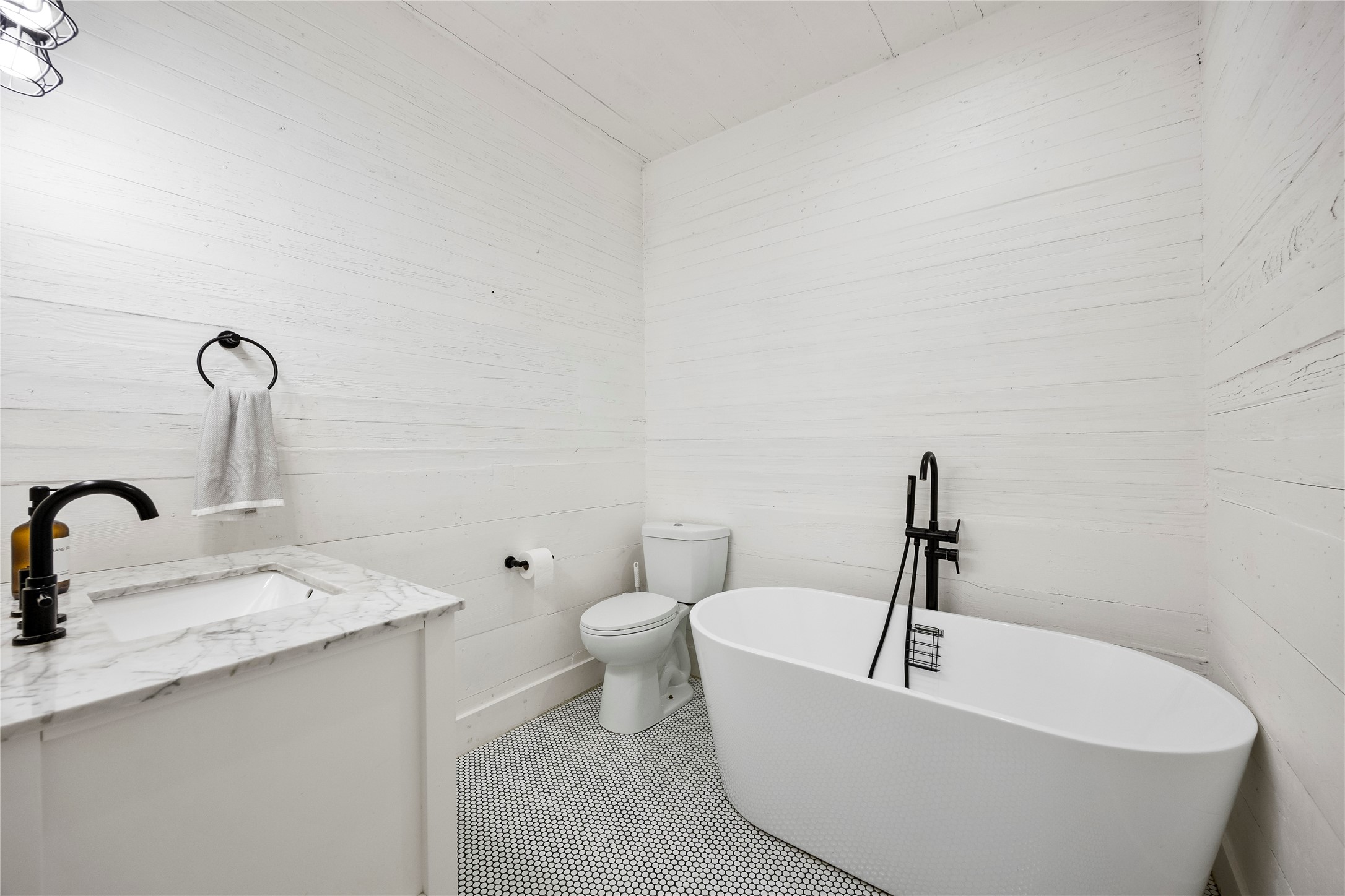 1560 Stainback Road Red Oak TX 75154