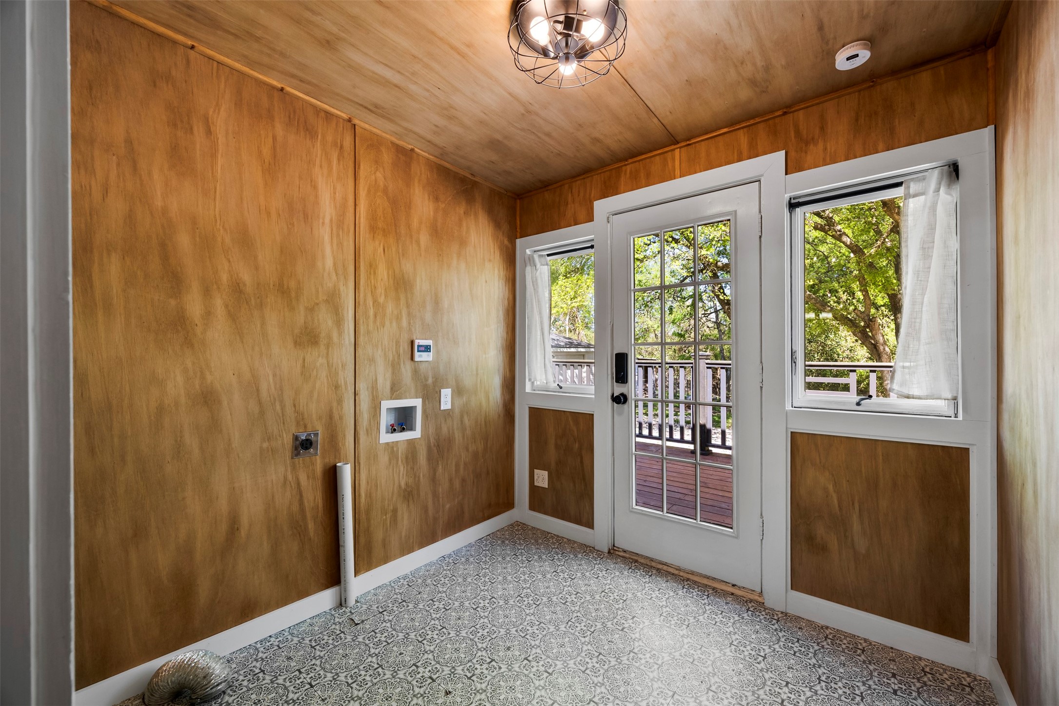 1560 Stainback Road Red Oak TX 75154