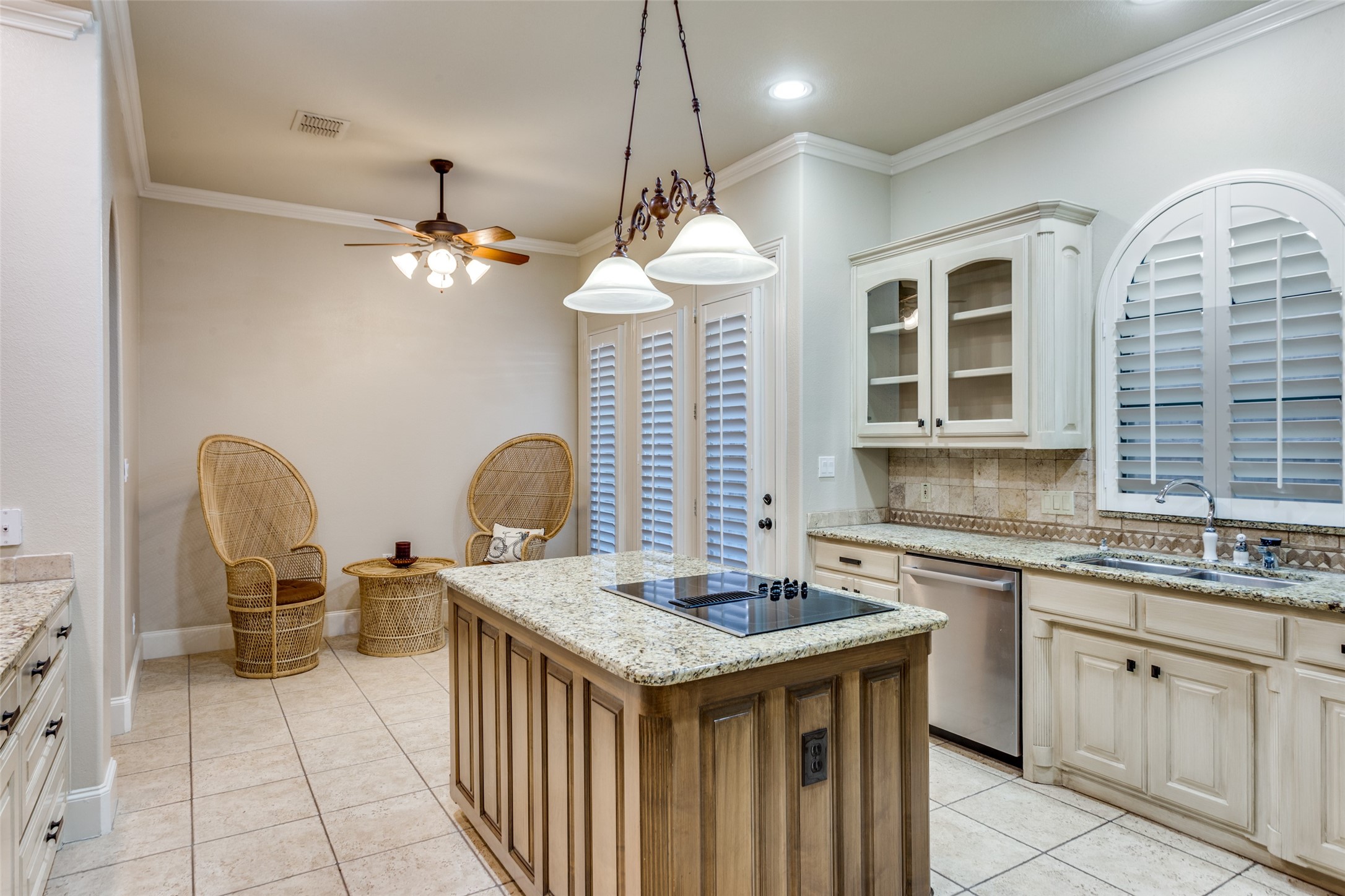 4248 Oak Park Court Fort Worth TX 76109