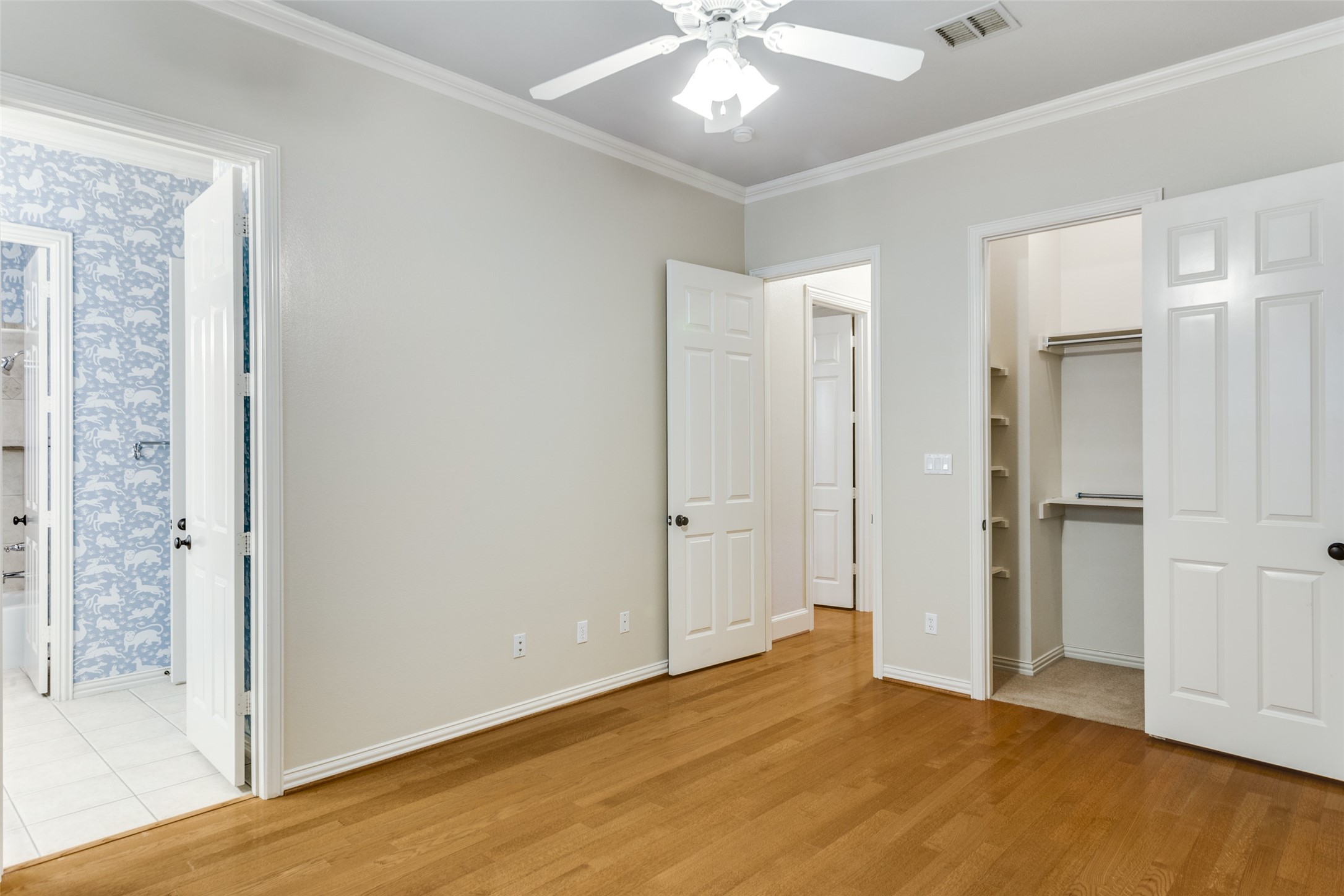 4248 Oak Park Court Fort Worth TX 76109