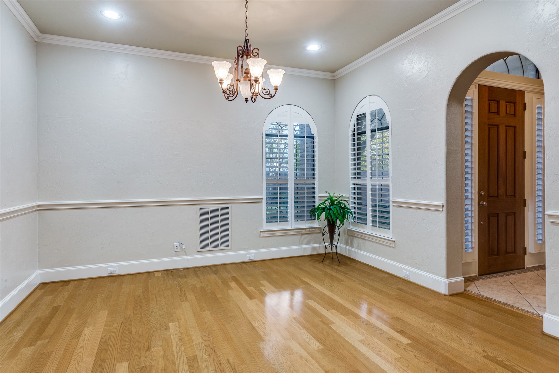 4248 Oak Park Court Fort Worth TX 76109