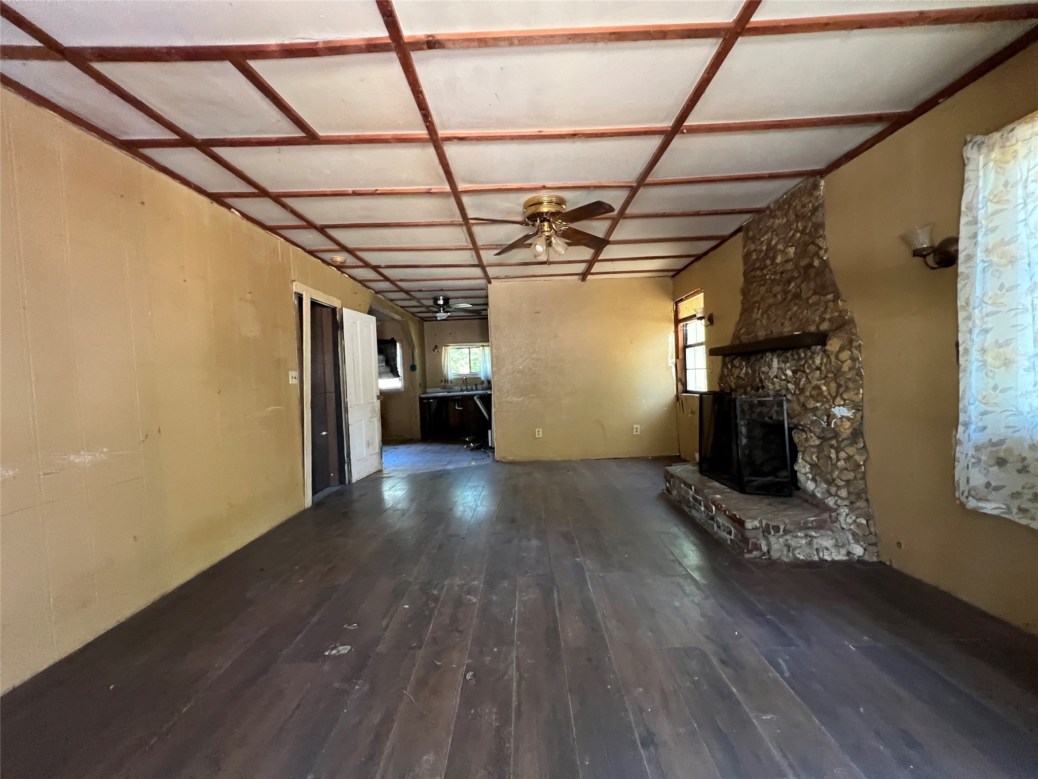 103 Canyon Drive Whitney TX 76692