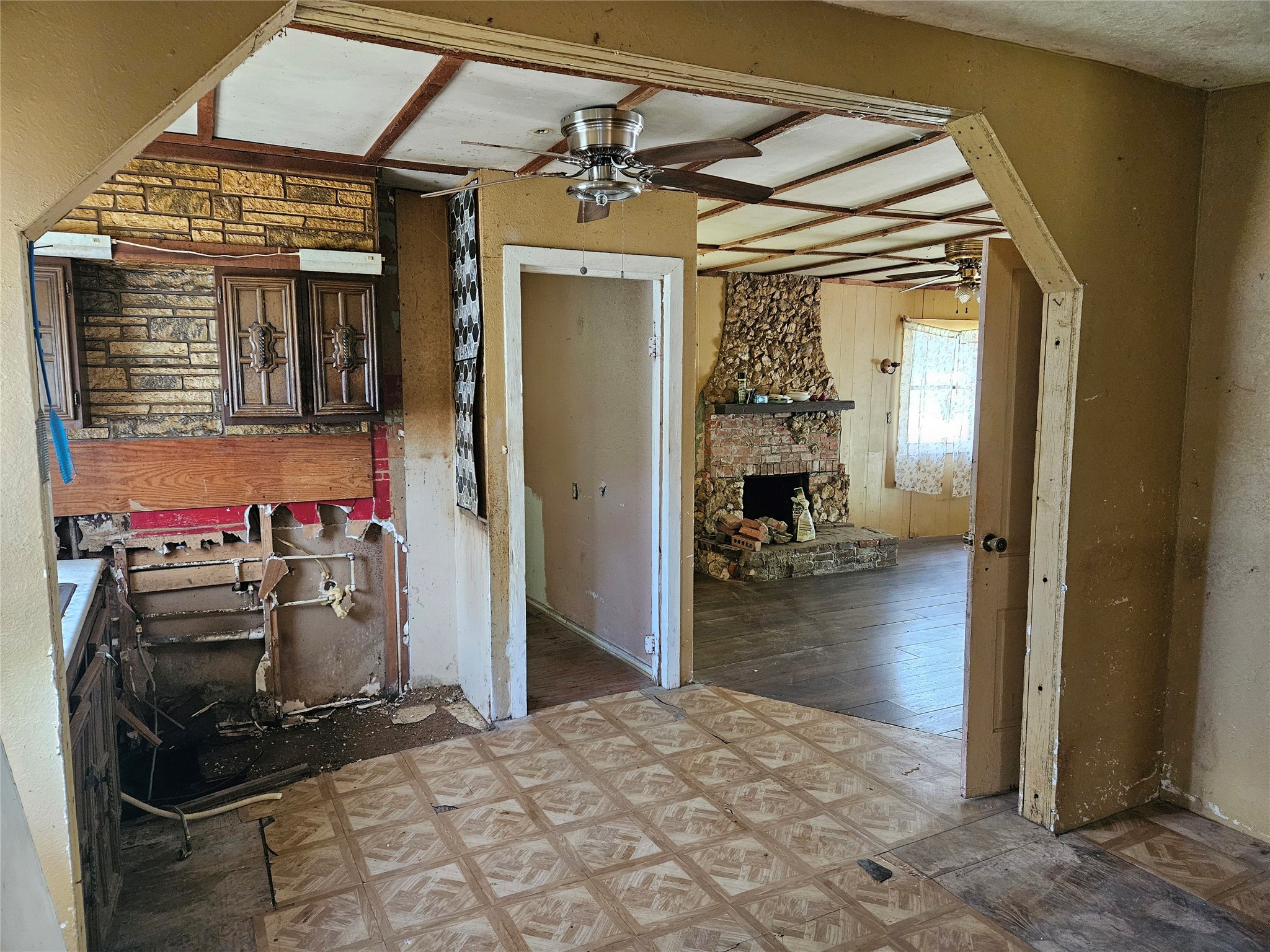 103 Canyon Drive Whitney TX 76692