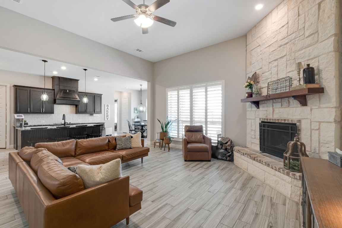 2304 Kallee Cove Celina TX 75009