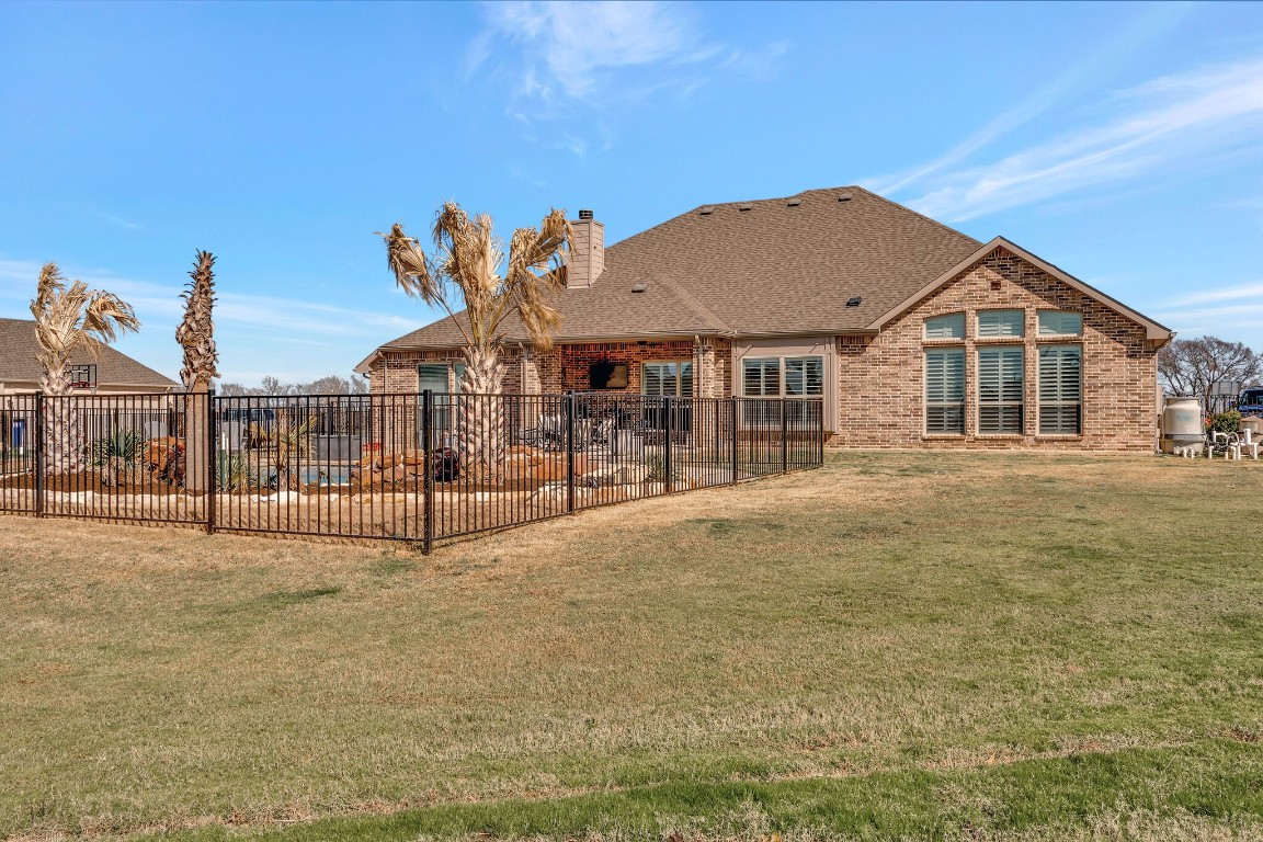 2304 Kallee Cove Celina TX 75009