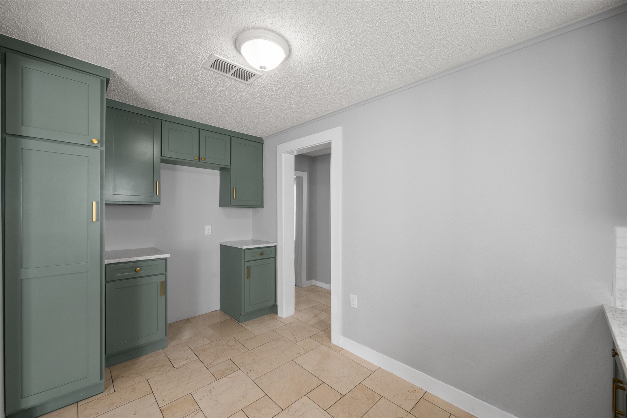 2724 E 12th Street Fort Worth TX 76111
