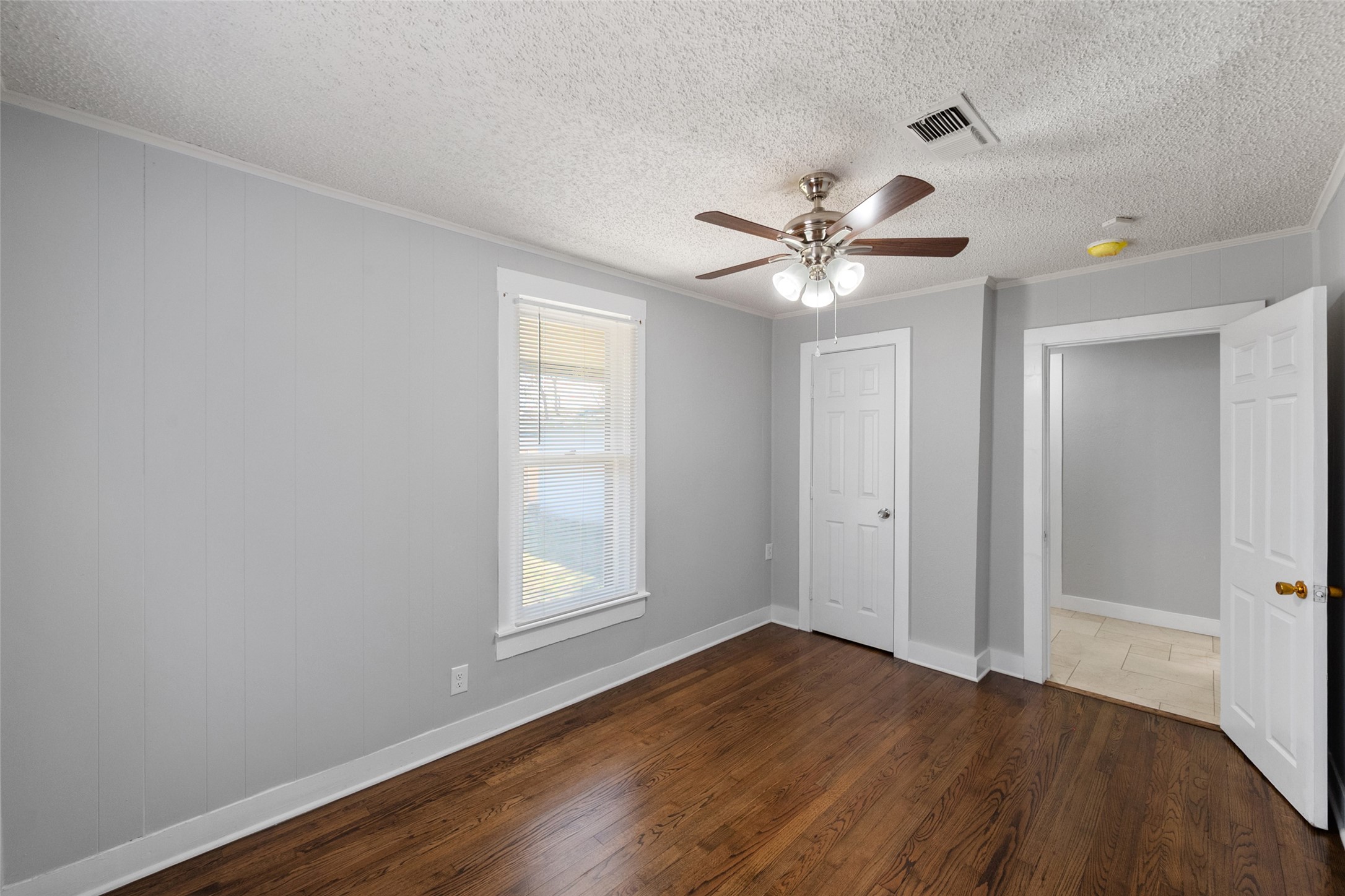 2724 E 12th Street Fort Worth TX 76111