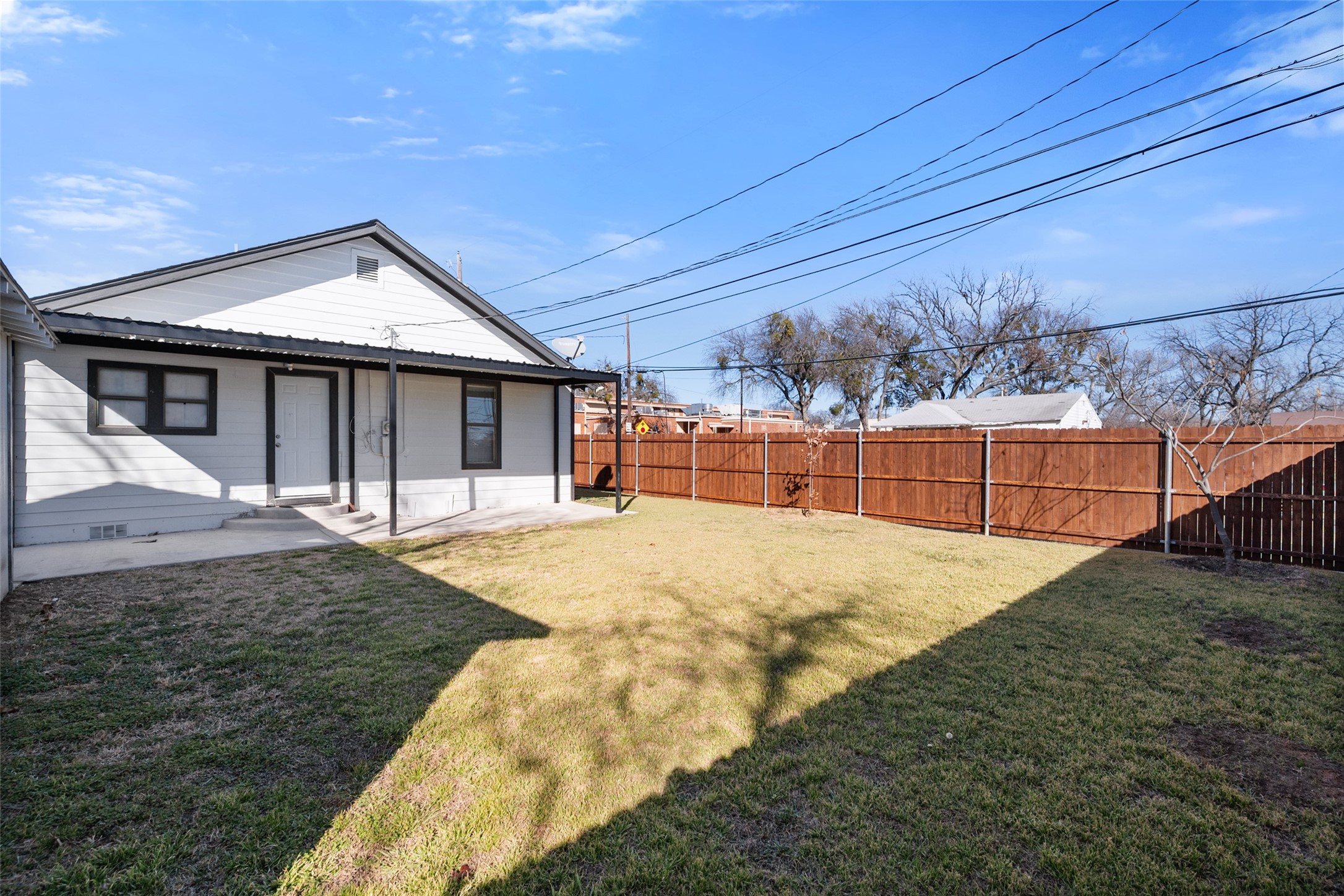2724 E 12th Street Fort Worth TX 76111