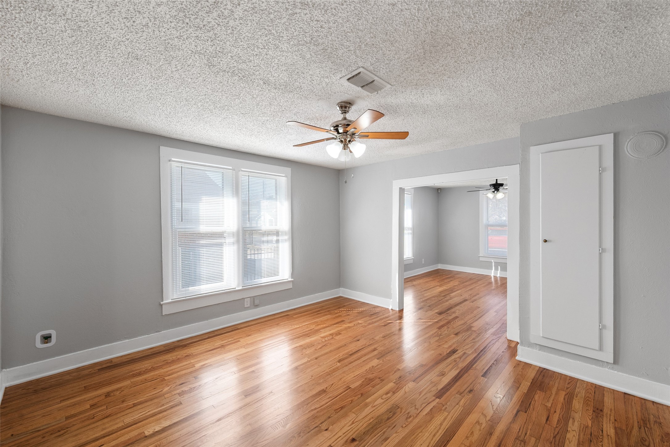 2724 E 12th Street Fort Worth TX 76111