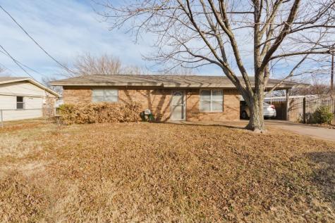 1000 N Miller Street Decatur TX 76234