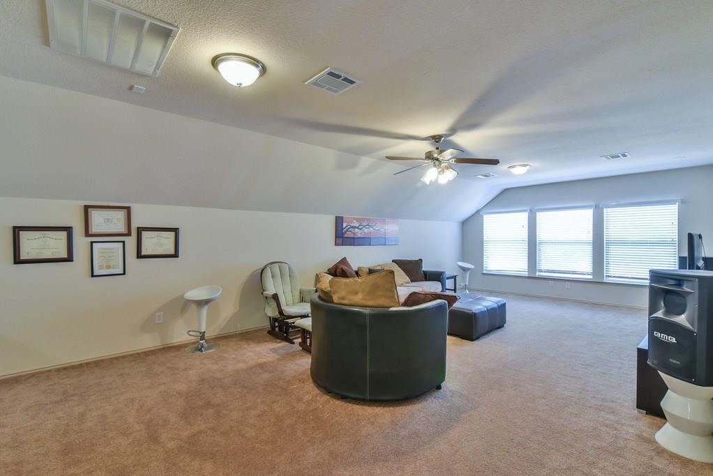 2705 Fox Creek Trail Arlington TX 76017