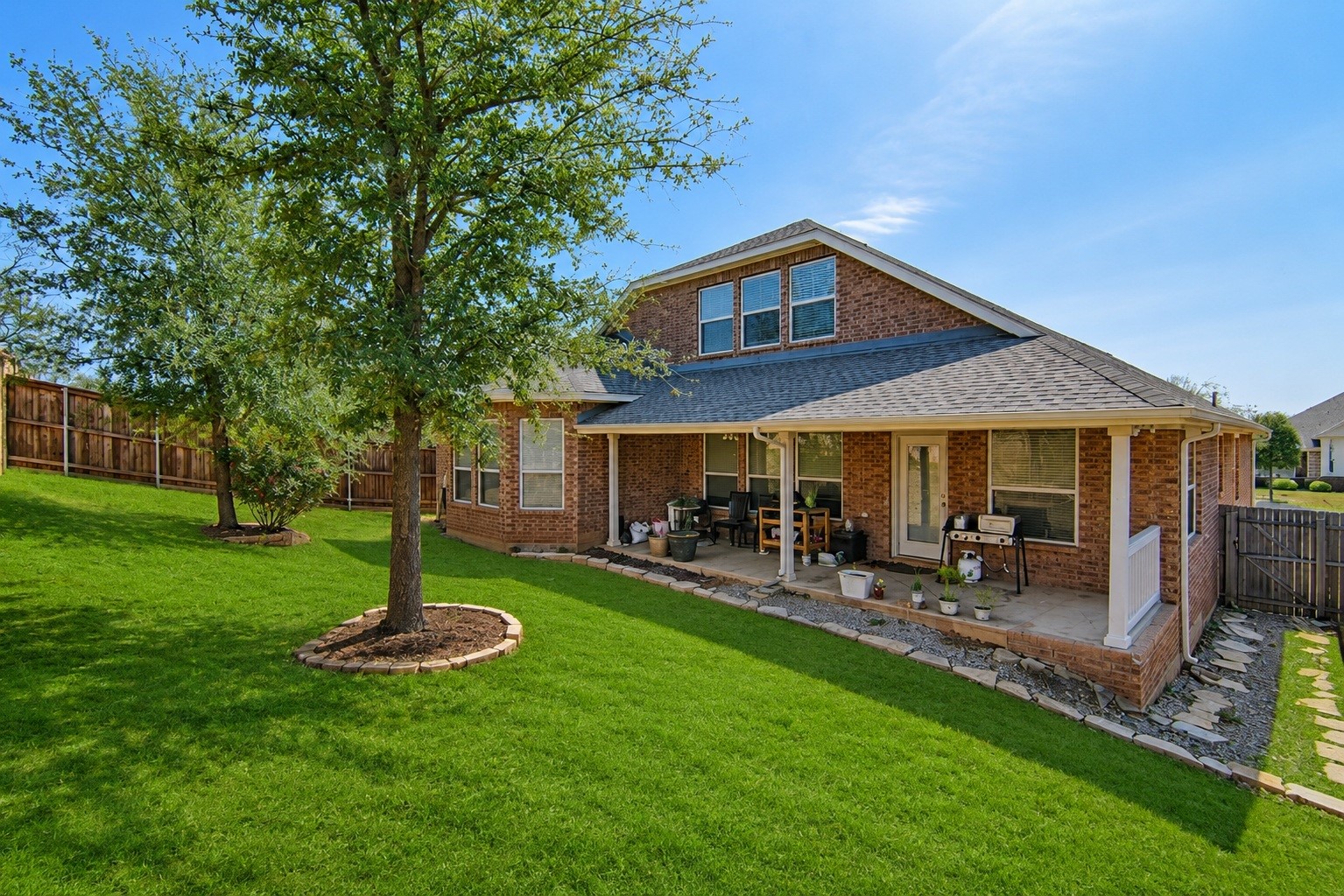2705 Fox Creek Trail Arlington TX 76017