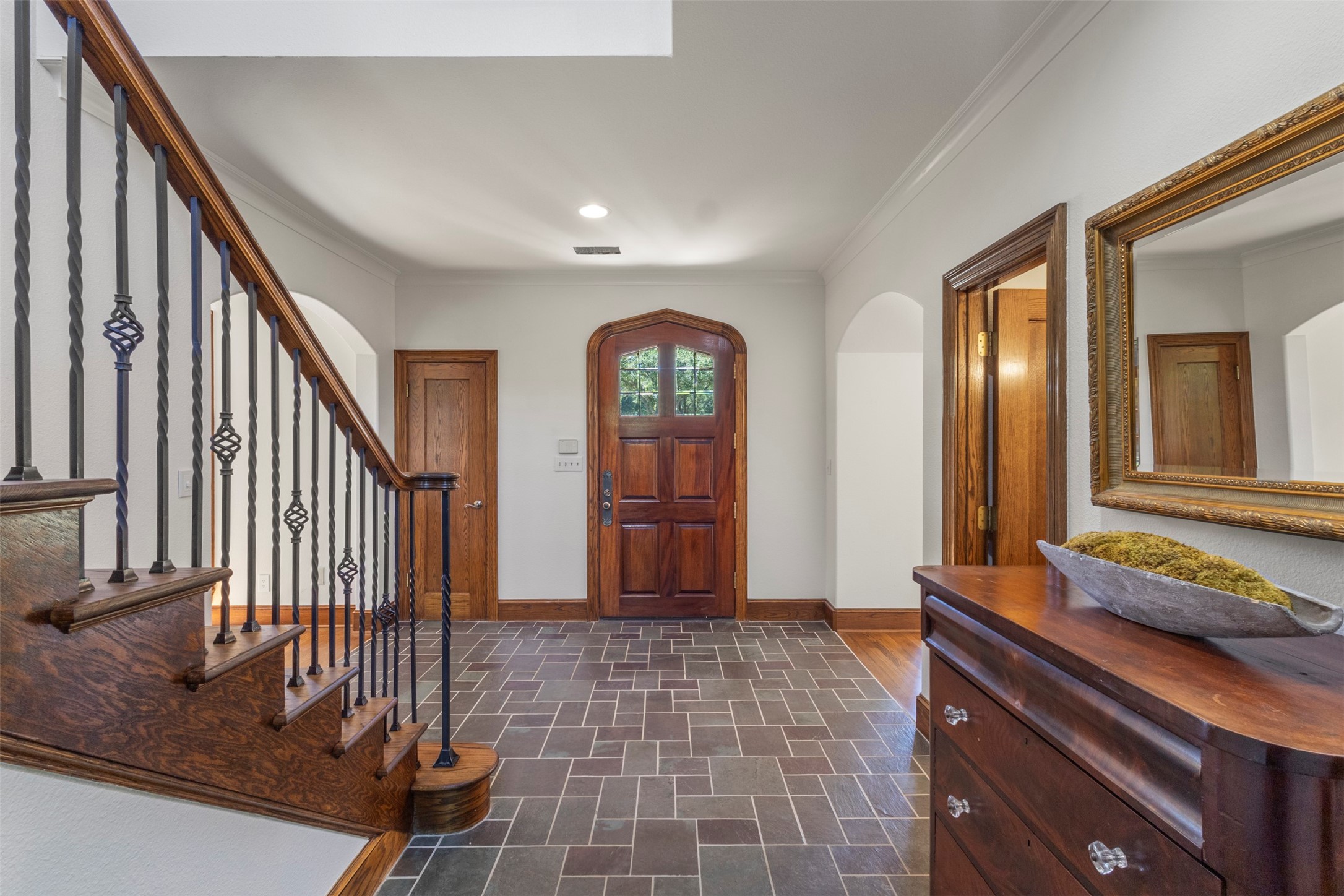 811 Lake Creek Drive Mckinney TX 75072