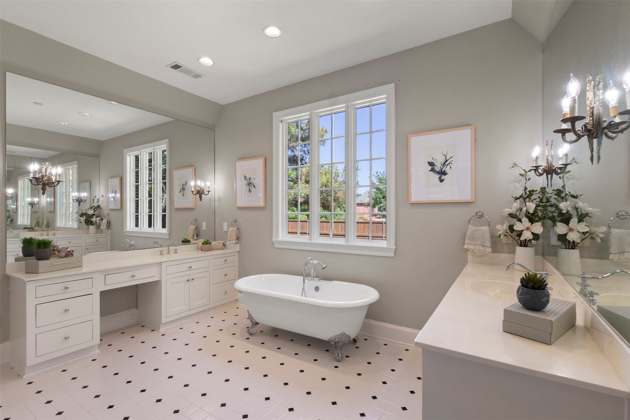 811 Lake Creek Drive Mckinney TX 75072