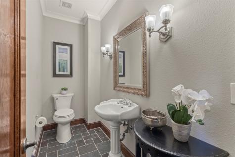 811 Lake Creek Drive Mckinney TX 75072