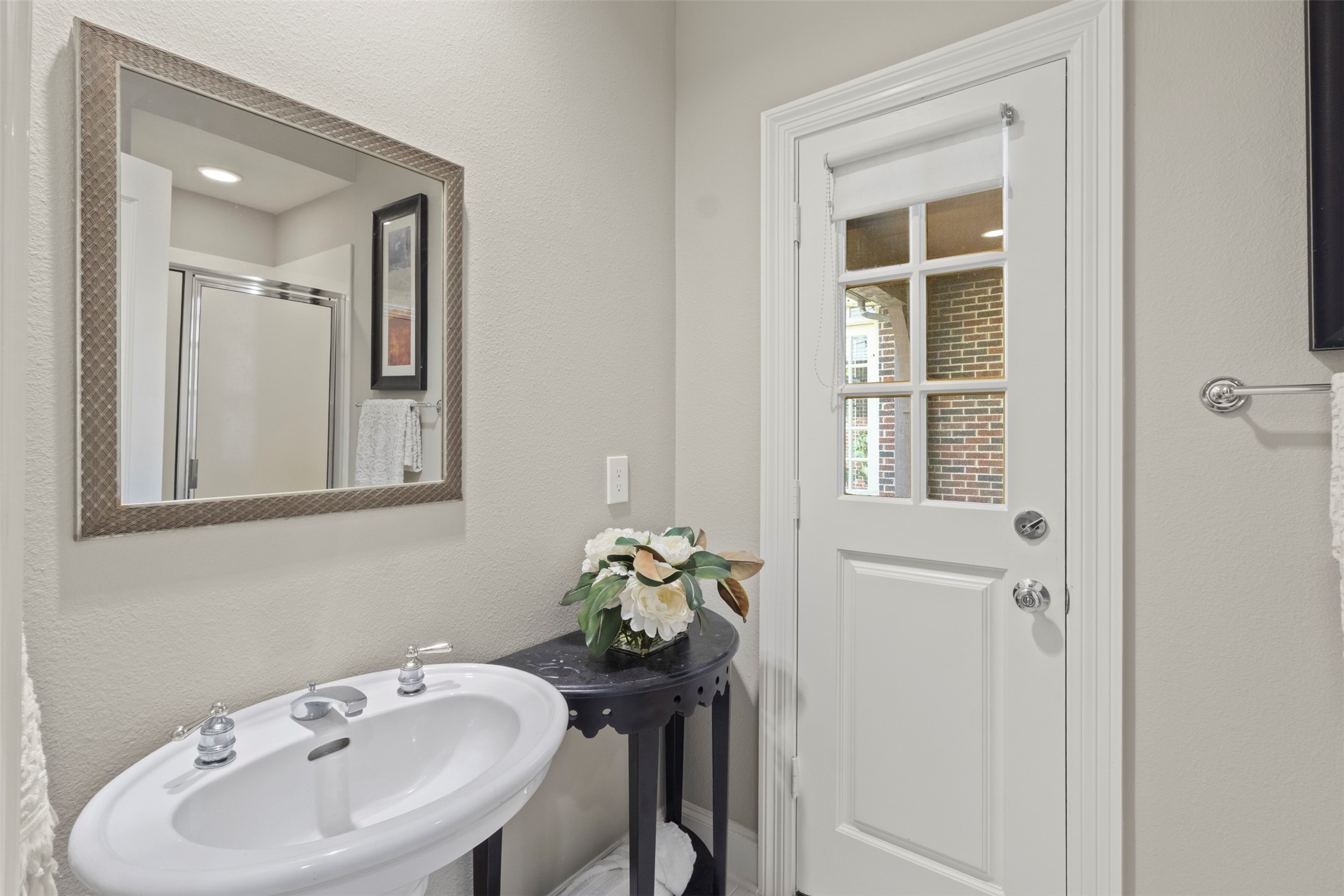 811 Lake Creek Drive Mckinney TX 75072