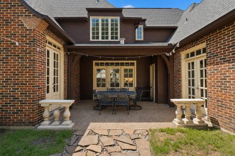 811 Lake Creek Drive Mckinney TX 75072