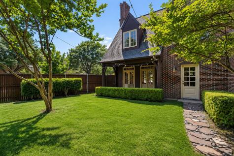 811 Lake Creek Drive Mckinney TX 75072