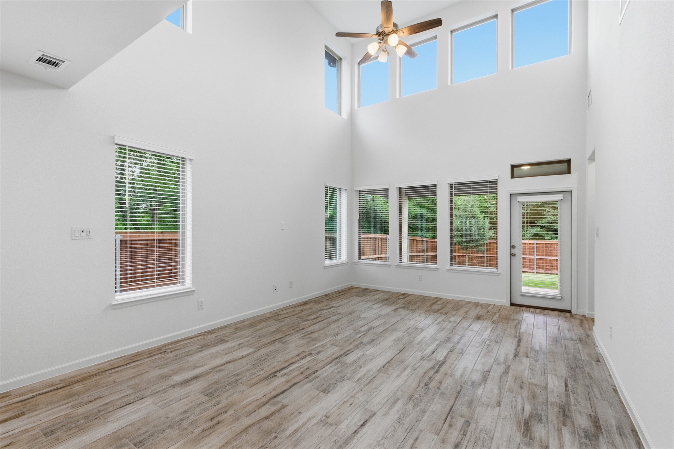 9344 Buckeye Bend Little Elm TX 75068