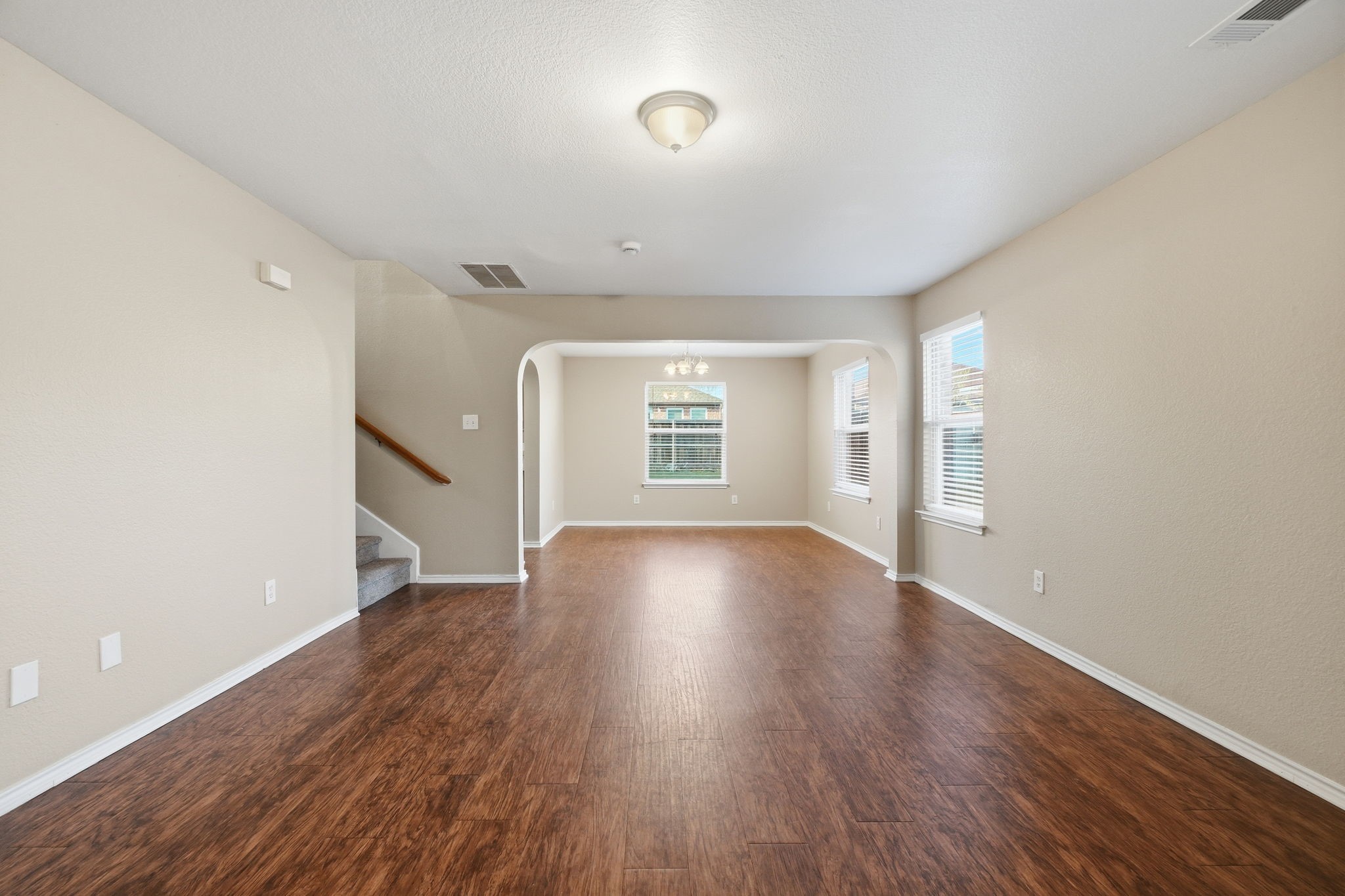 111 Maned Drive Sanger TX 76266