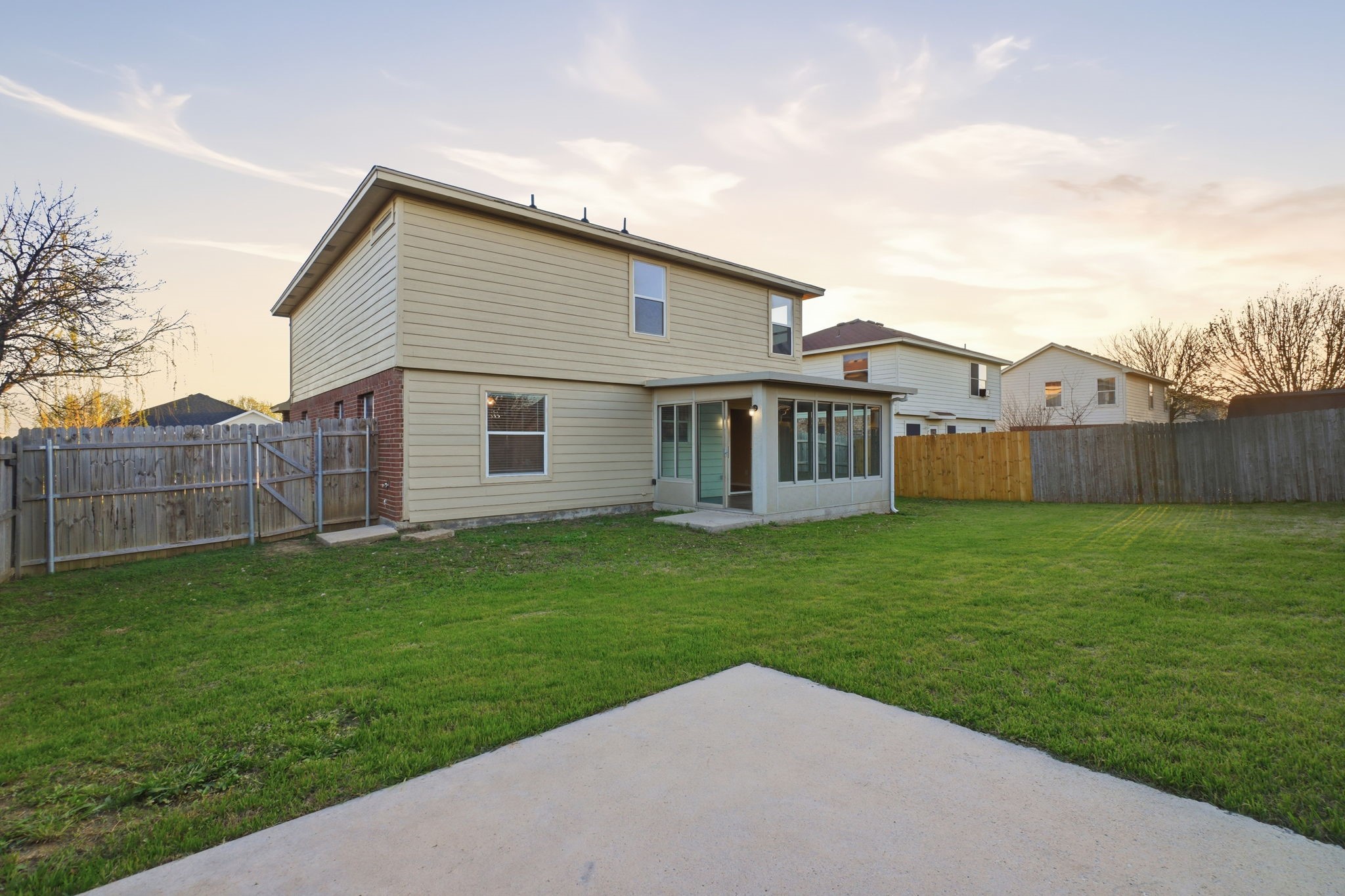 111 Maned Drive Sanger TX 76266