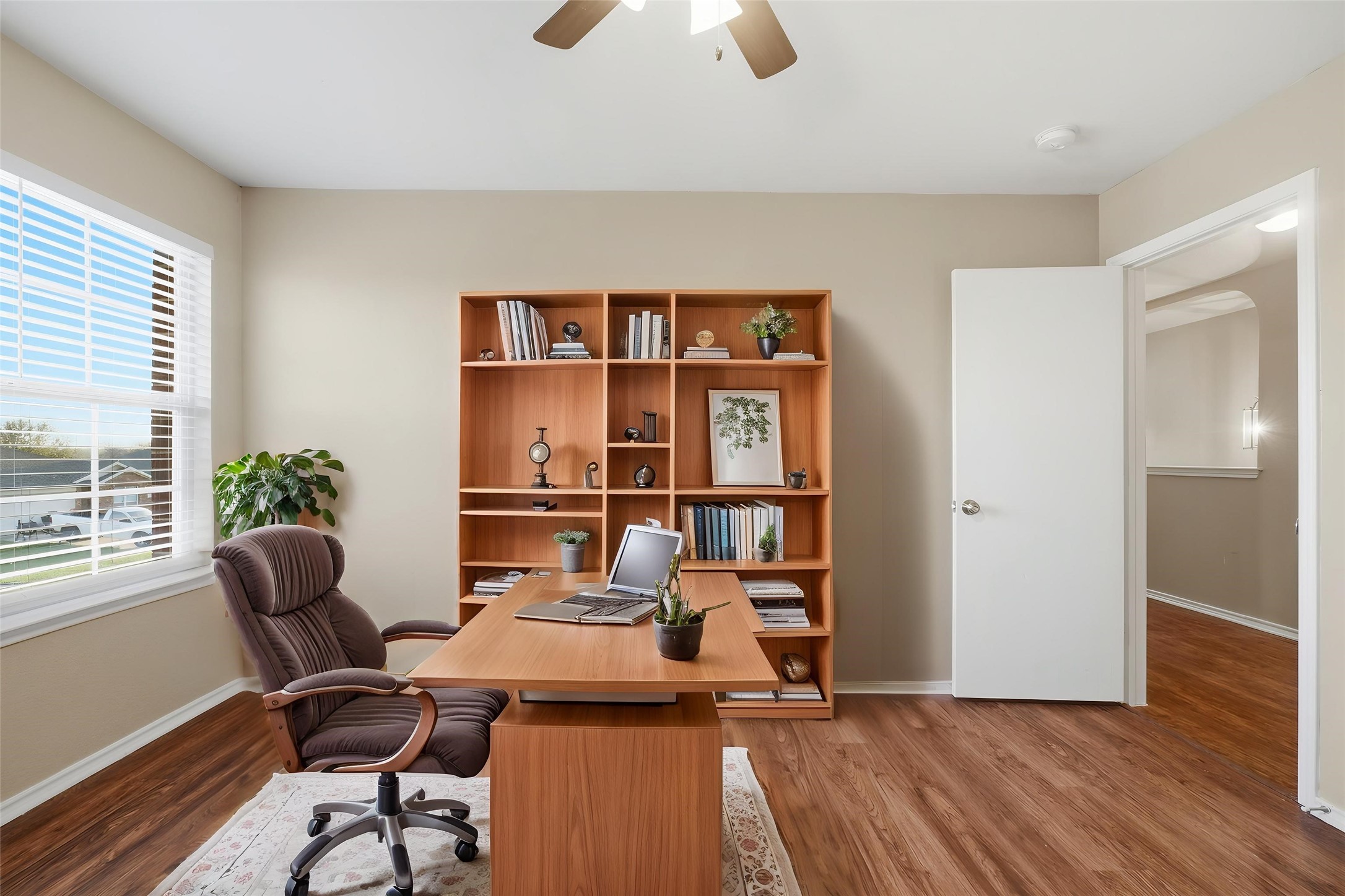 111 Maned Drive Sanger TX 76266