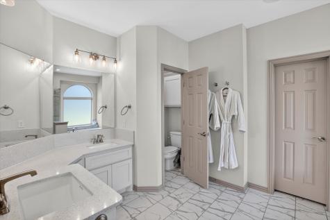 370 Cheyenne Mountain Drive Ovilla TX 75154