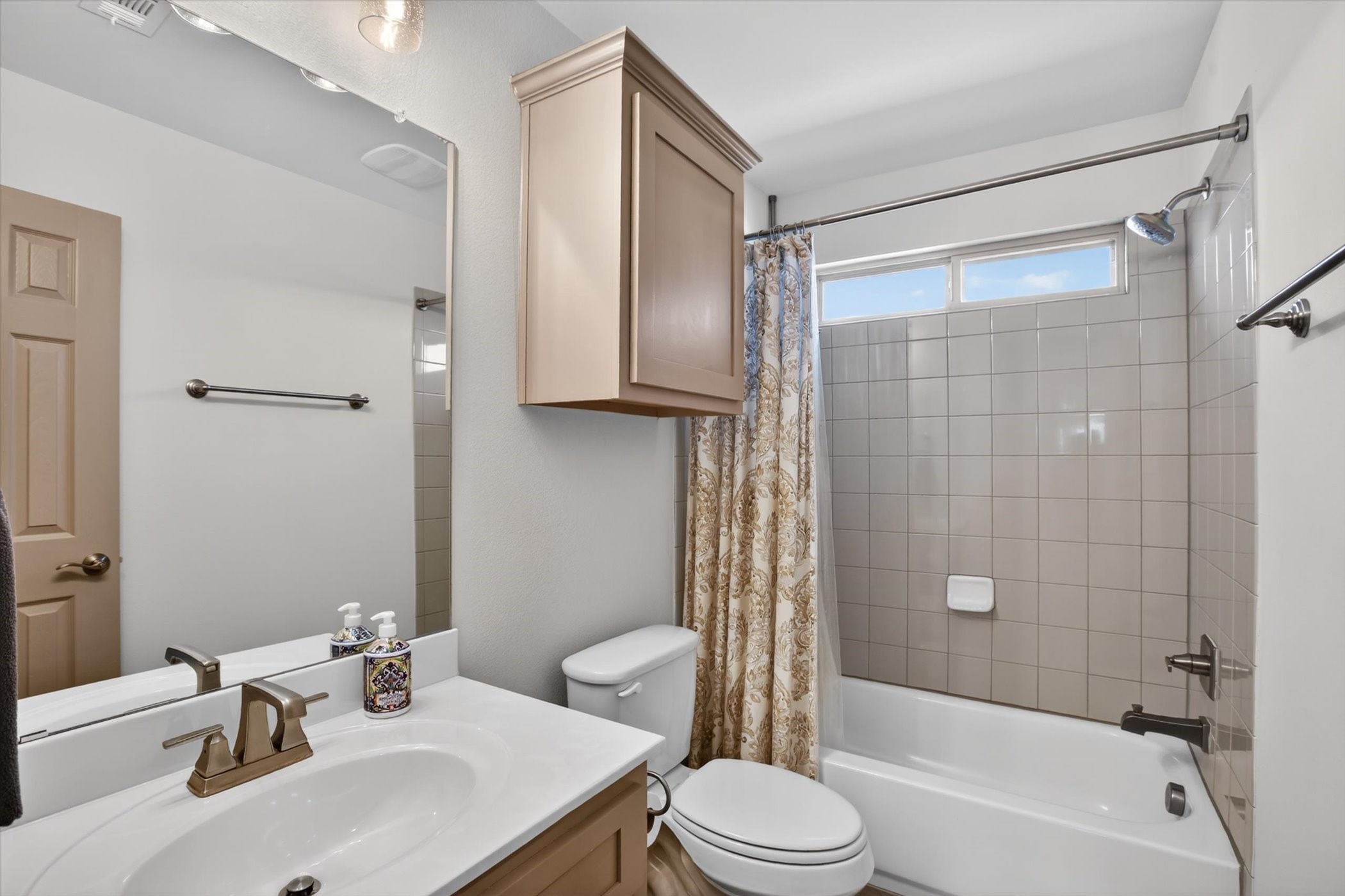 370 Cheyenne Mountain Drive Ovilla TX 75154