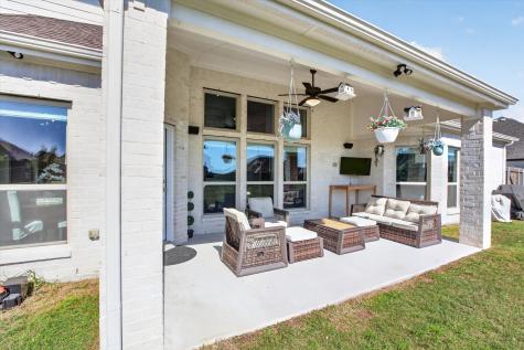 370 Cheyenne Mountain Drive Ovilla TX 75154