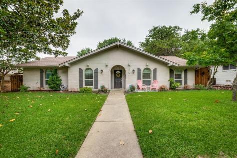 7746 La Sobrina Drive Dallas TX 75248