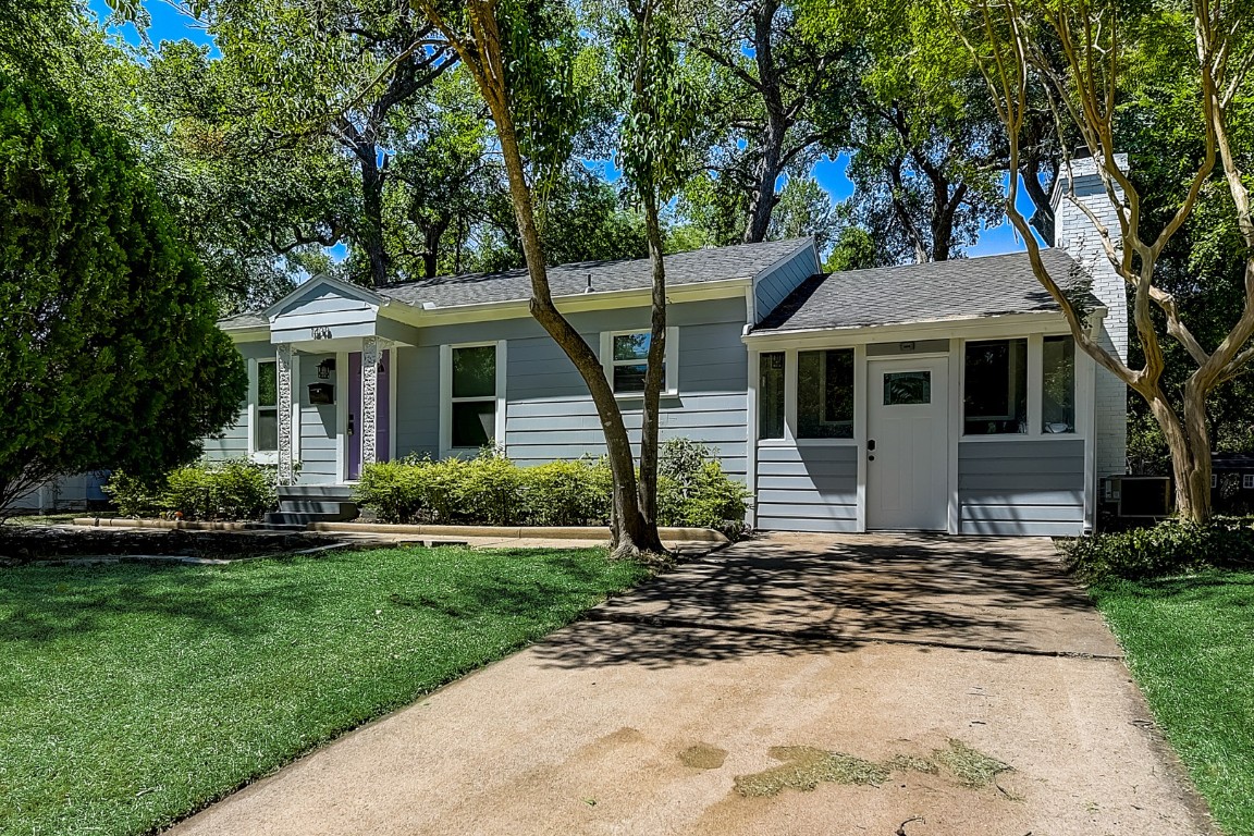 1438 Redbud Lane Garland TX 75042