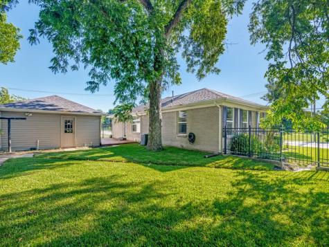 102 S Clark Street Rockwall TX 75087