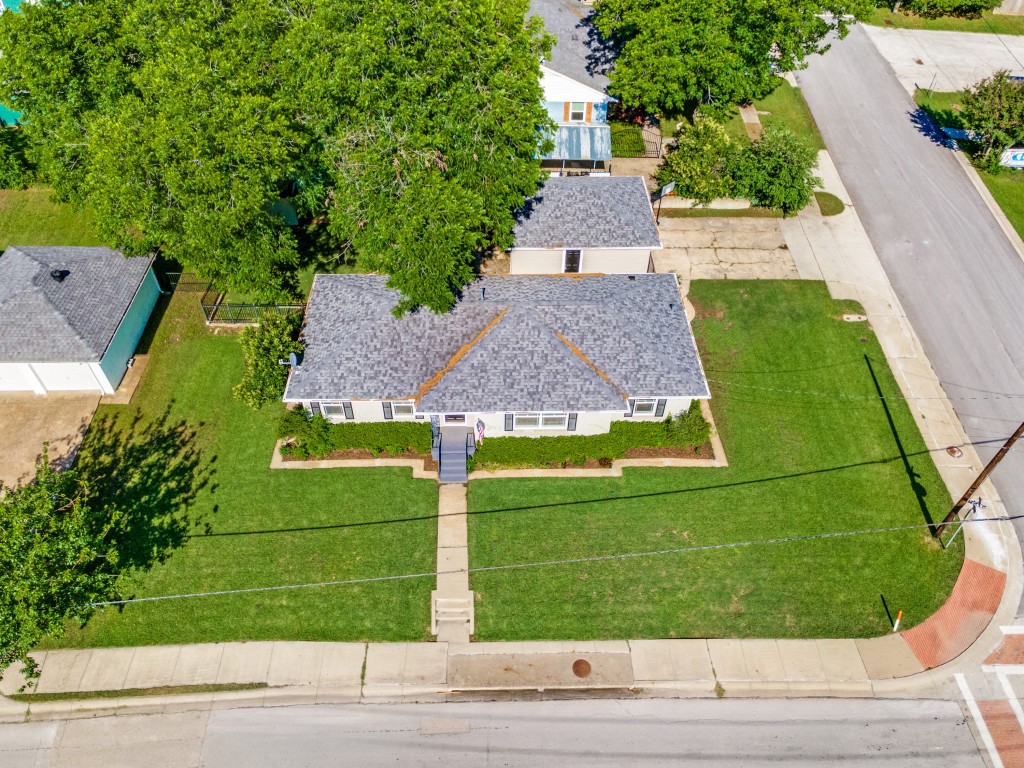 102 S Clark Street Rockwall TX 75087