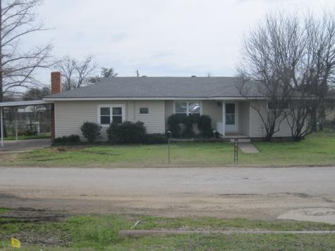 1307 W Williams Street Breckenridge TX 76424