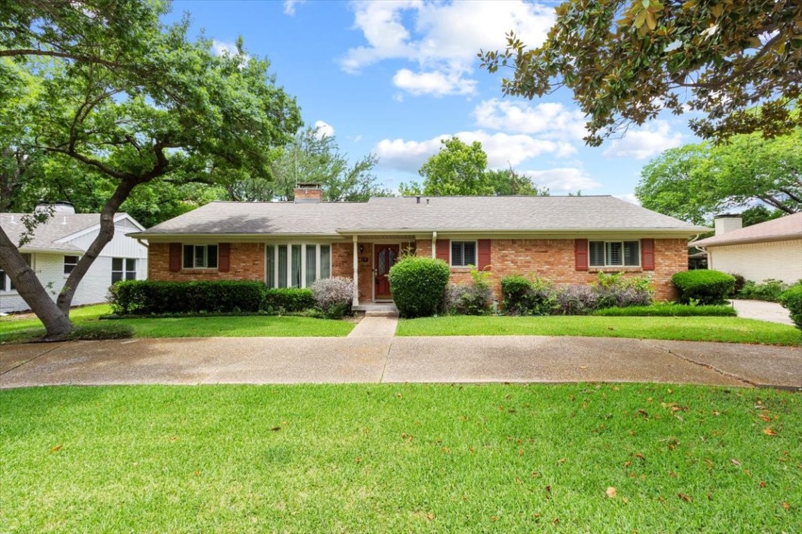 3617 Princess Lane Dallas TX 75229