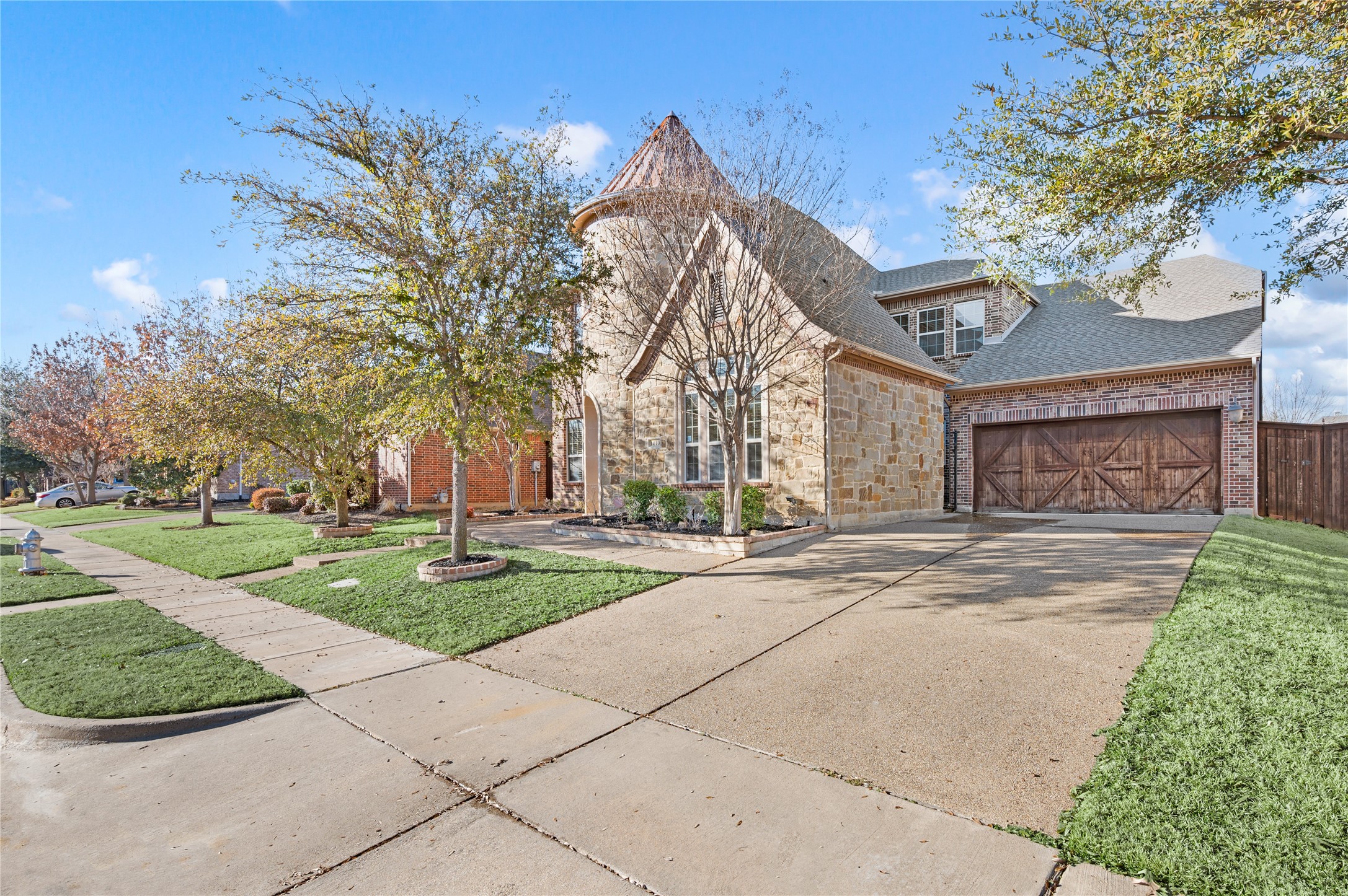 1010 Lost Valley Drive Euless TX 76039