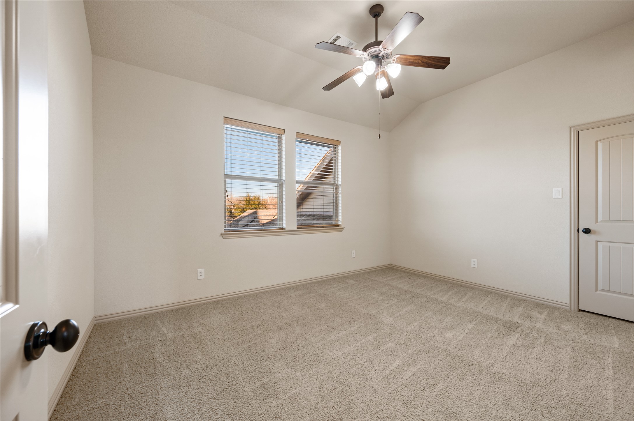 1010 Lost Valley Drive Euless TX 76039