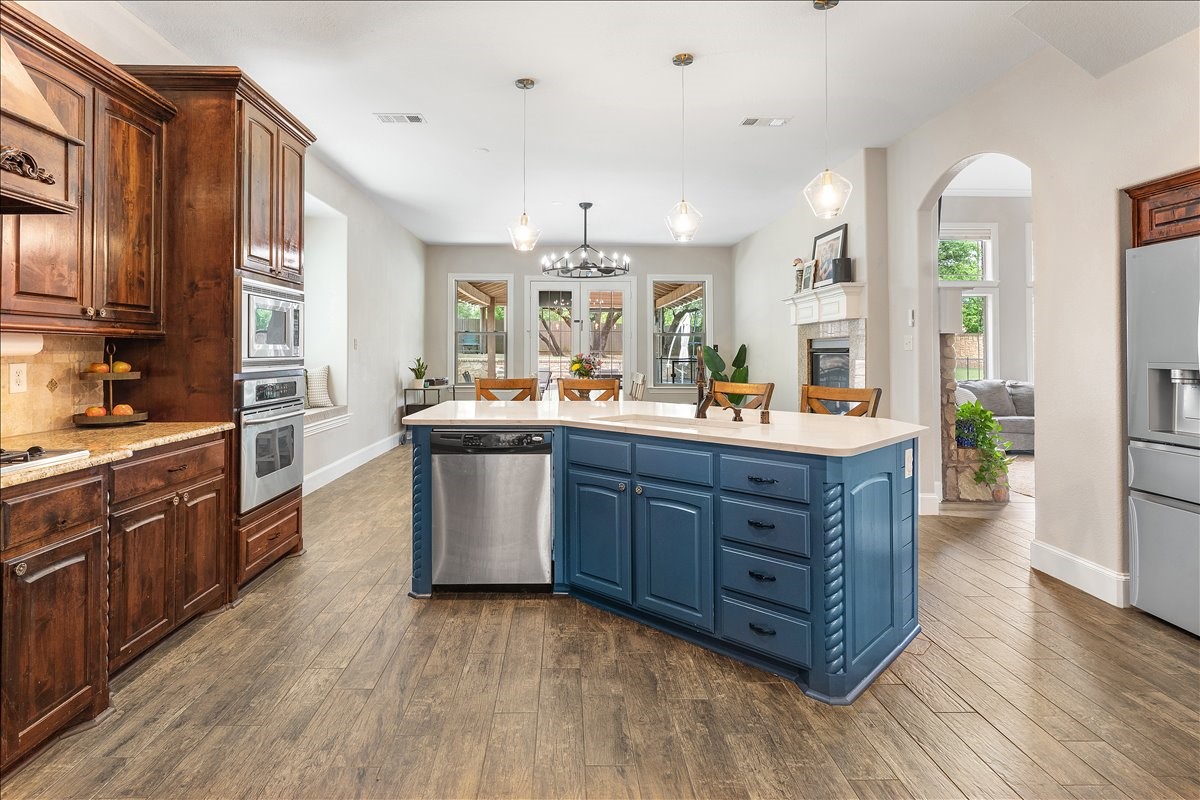 221 Adventus Court Mansfield TX 76063
