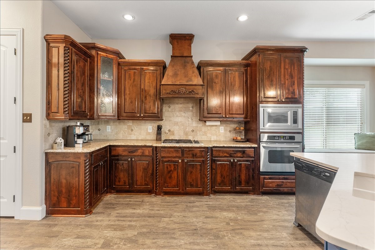 221 Adventus Court Mansfield TX 76063