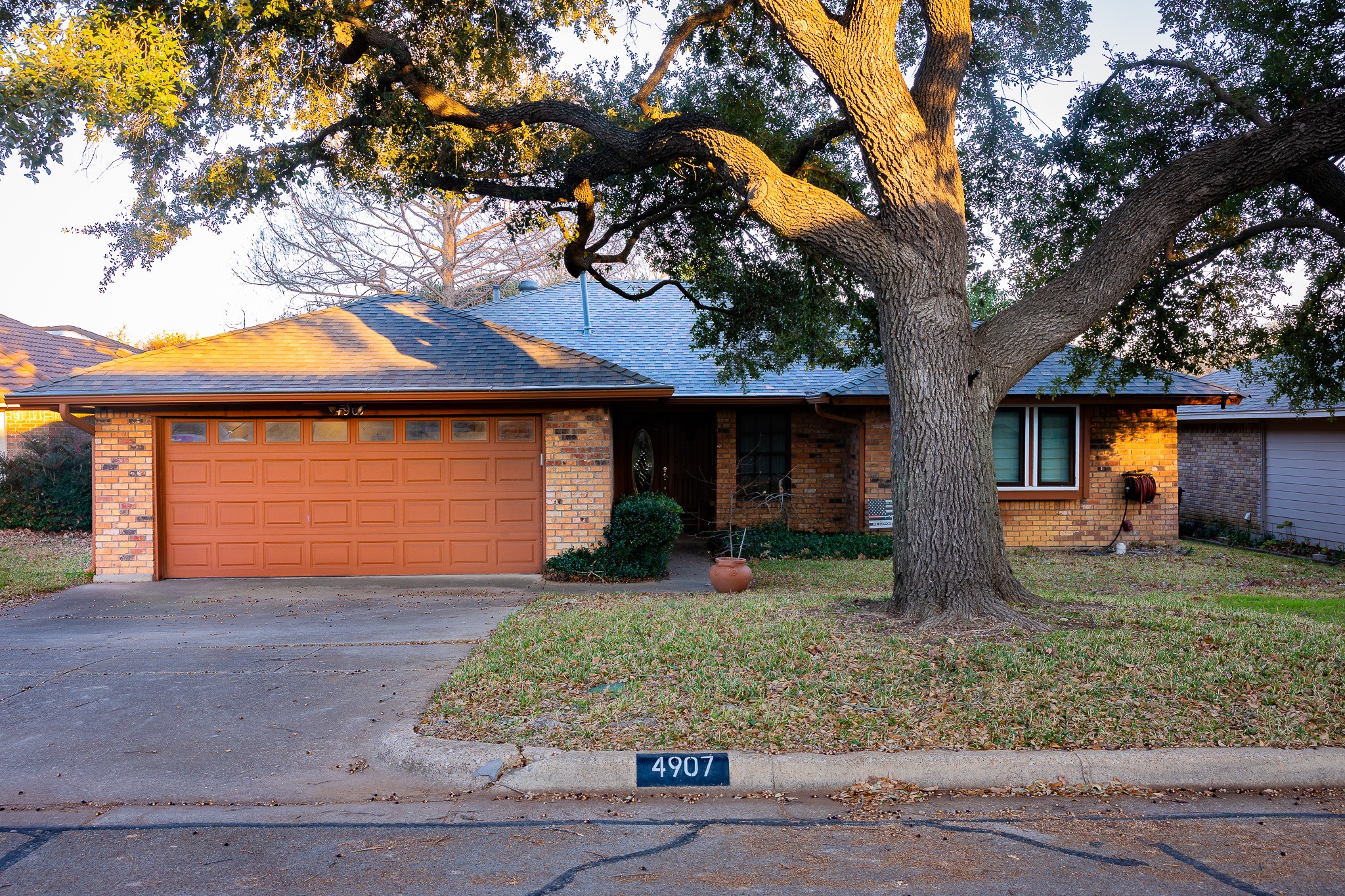 4907 Millsprings Court Arlington TX 76017