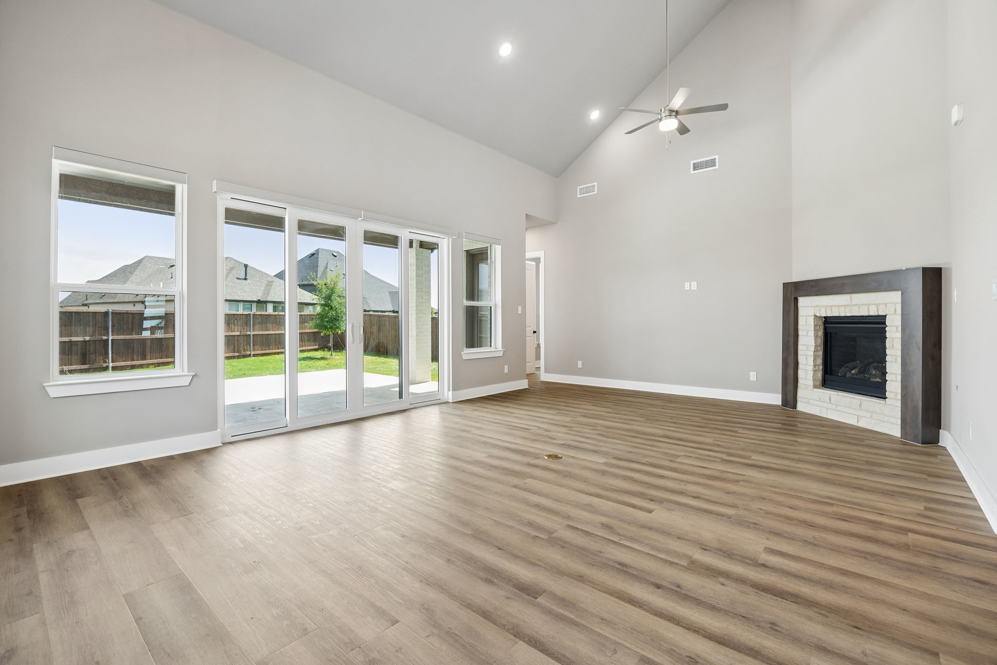 1633 Buscot Lane Fort Worth TX 76052
