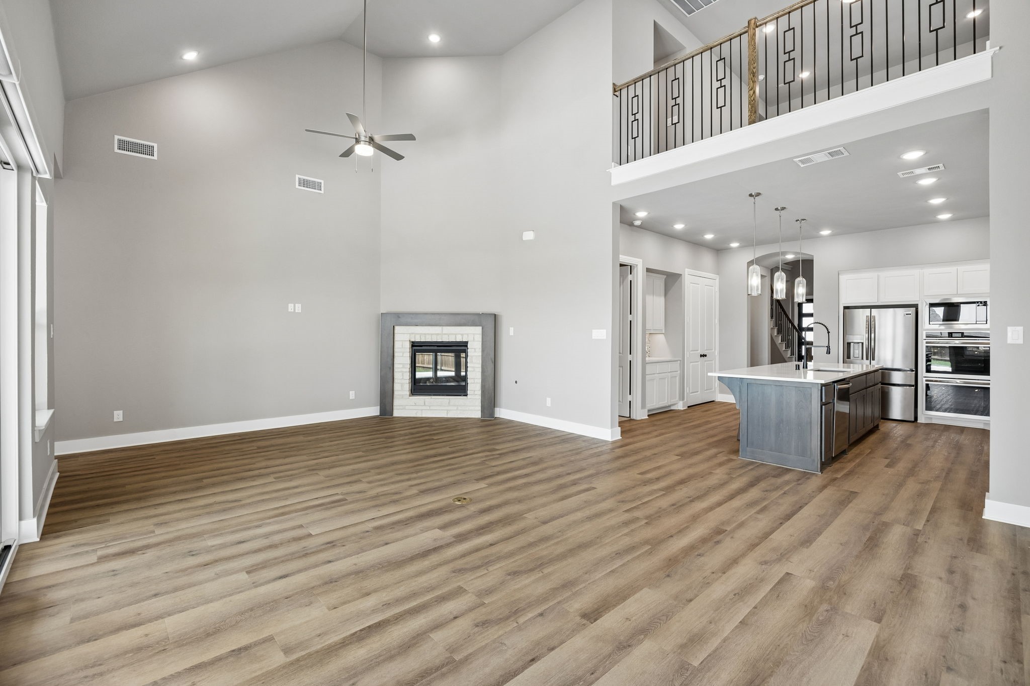 1633 Buscot Lane Fort Worth TX 76052