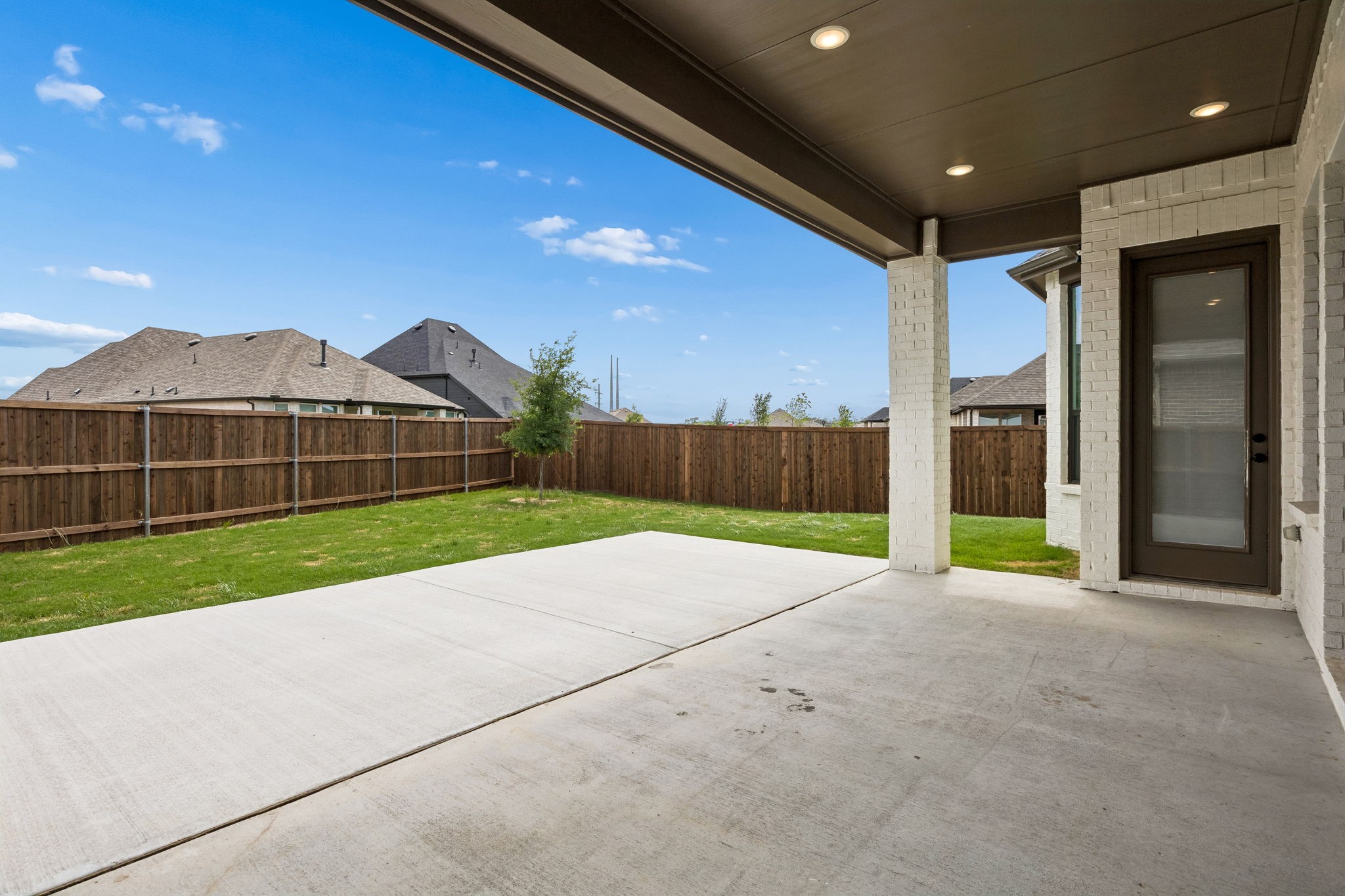 1633 Buscot Lane Fort Worth TX 76052