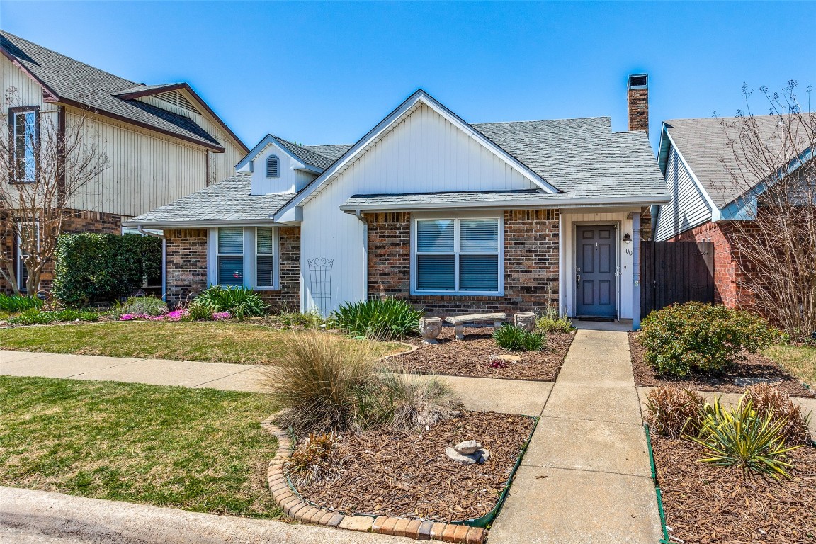 1009 Wakefield Drive Garland TX 75040