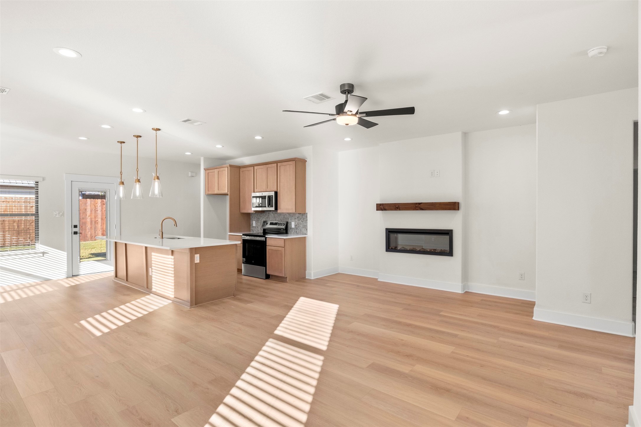 701 Escovedo Drive Italy TX 76651